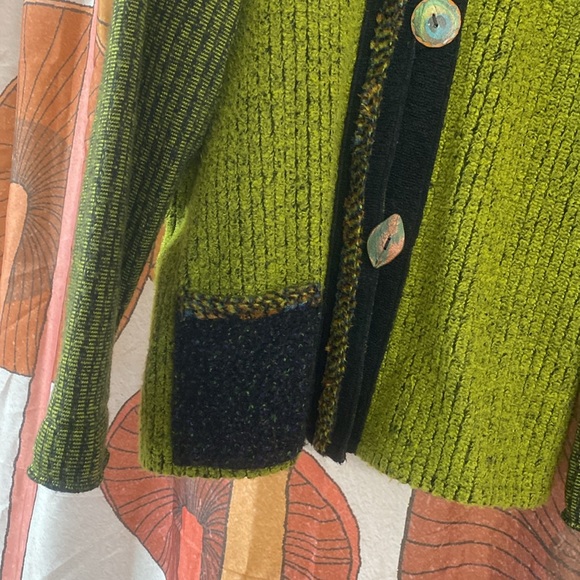 Lee Andersen cardigan - Picture 2 of 7